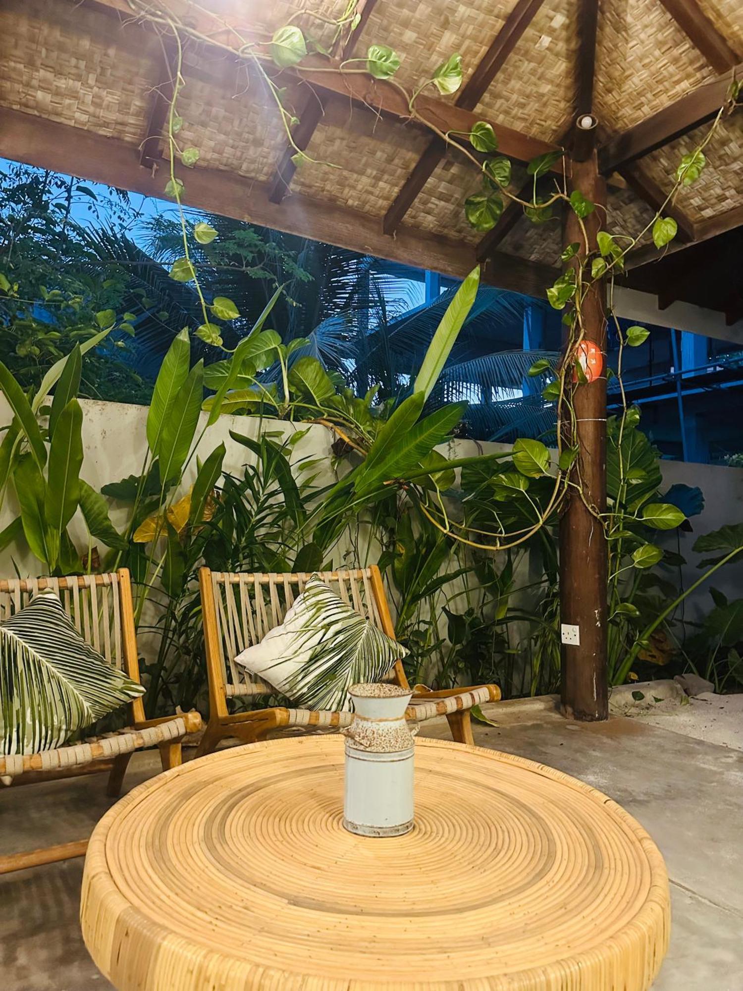 Thundi Sea View Hotel Fulidhoo Exterior foto
