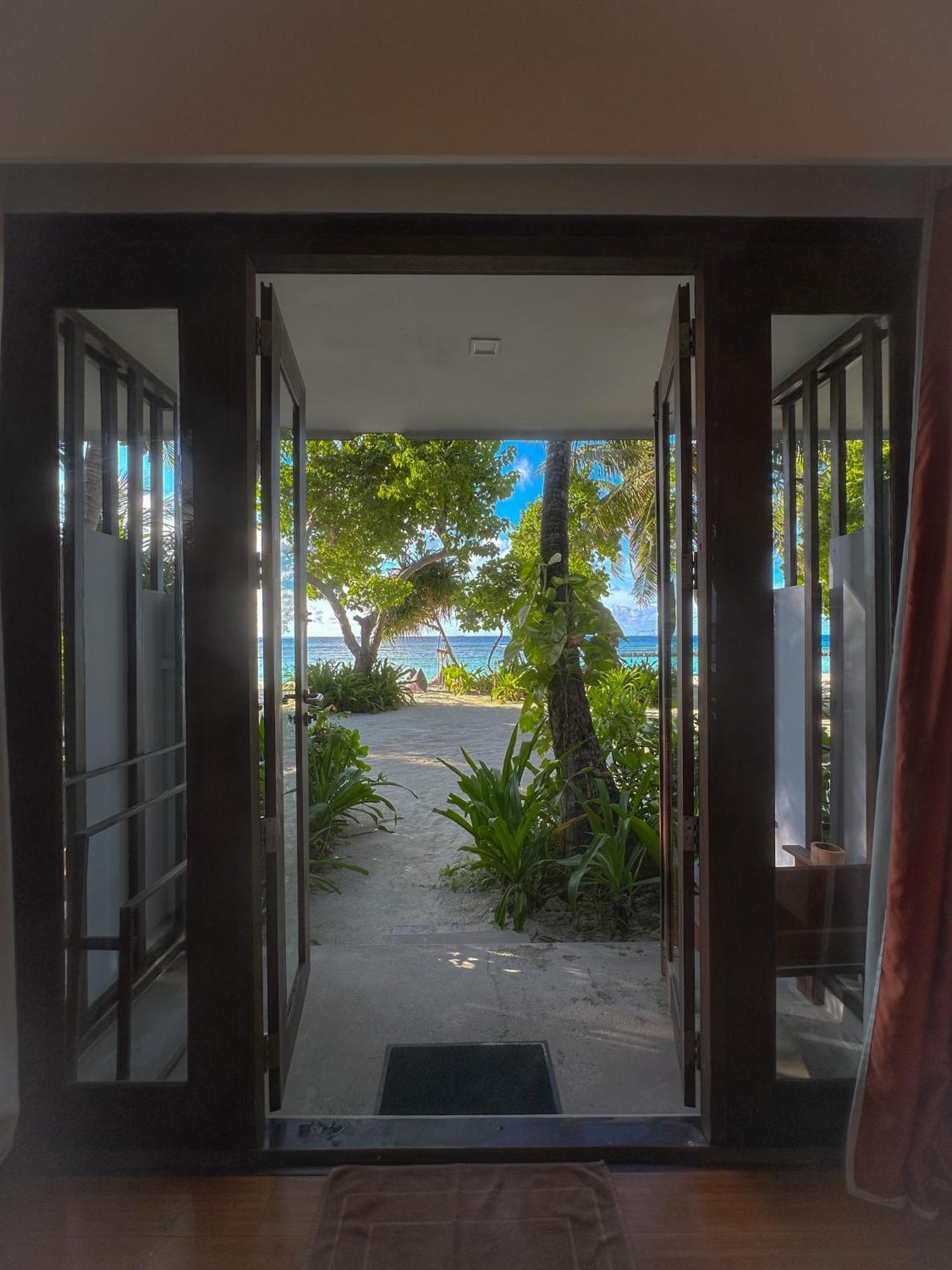 Thundi Sea View Hotel Fulidhoo Exterior foto
